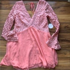 Tularosa lace deep v-neck bell lace sleeve dress NWT S